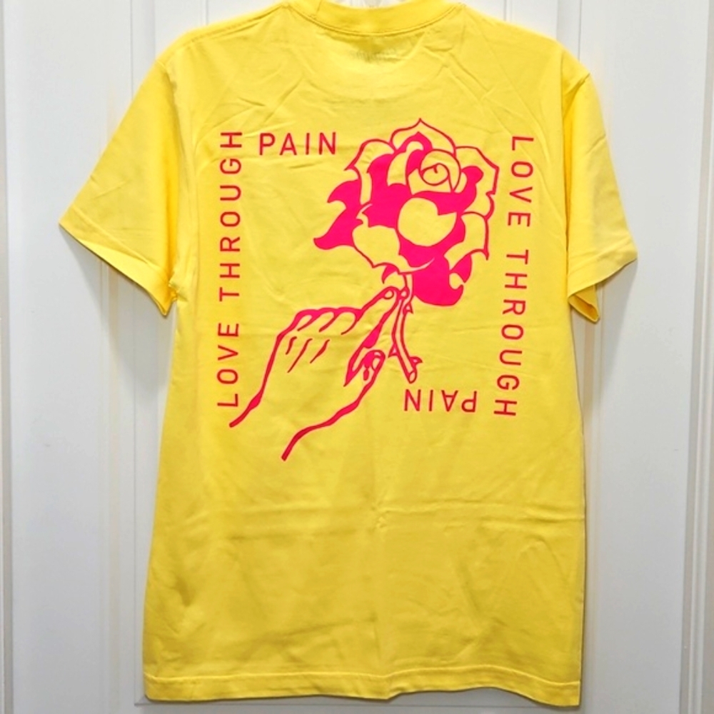 Empyre Love Through Pain Rose Graphic Short Sleeve T-shirt